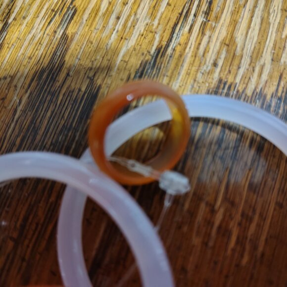 Set of 5 Glass Bangles and Ring - Picture 4 of 5